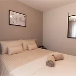Monceau, T3 Moderne Climatise Apartment Grenoble