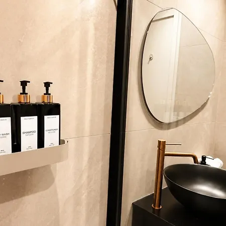 Monceau, T3 Moderne Climatise Apartment