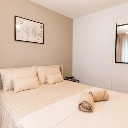 Apartment Monceau, T3 Moderne Climatise *